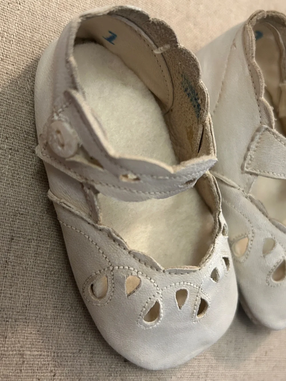 Vintage White Leather Mary Jane Baby Shoes with Cutout Detail